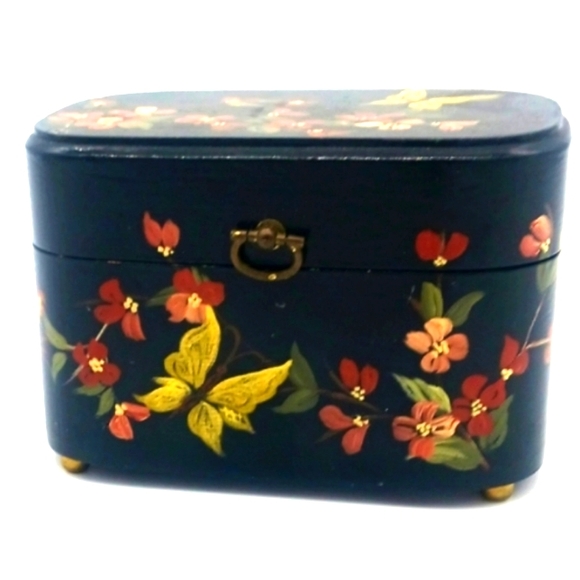 Vintage Hand Painted Trinket Box - Picture 4 of 4